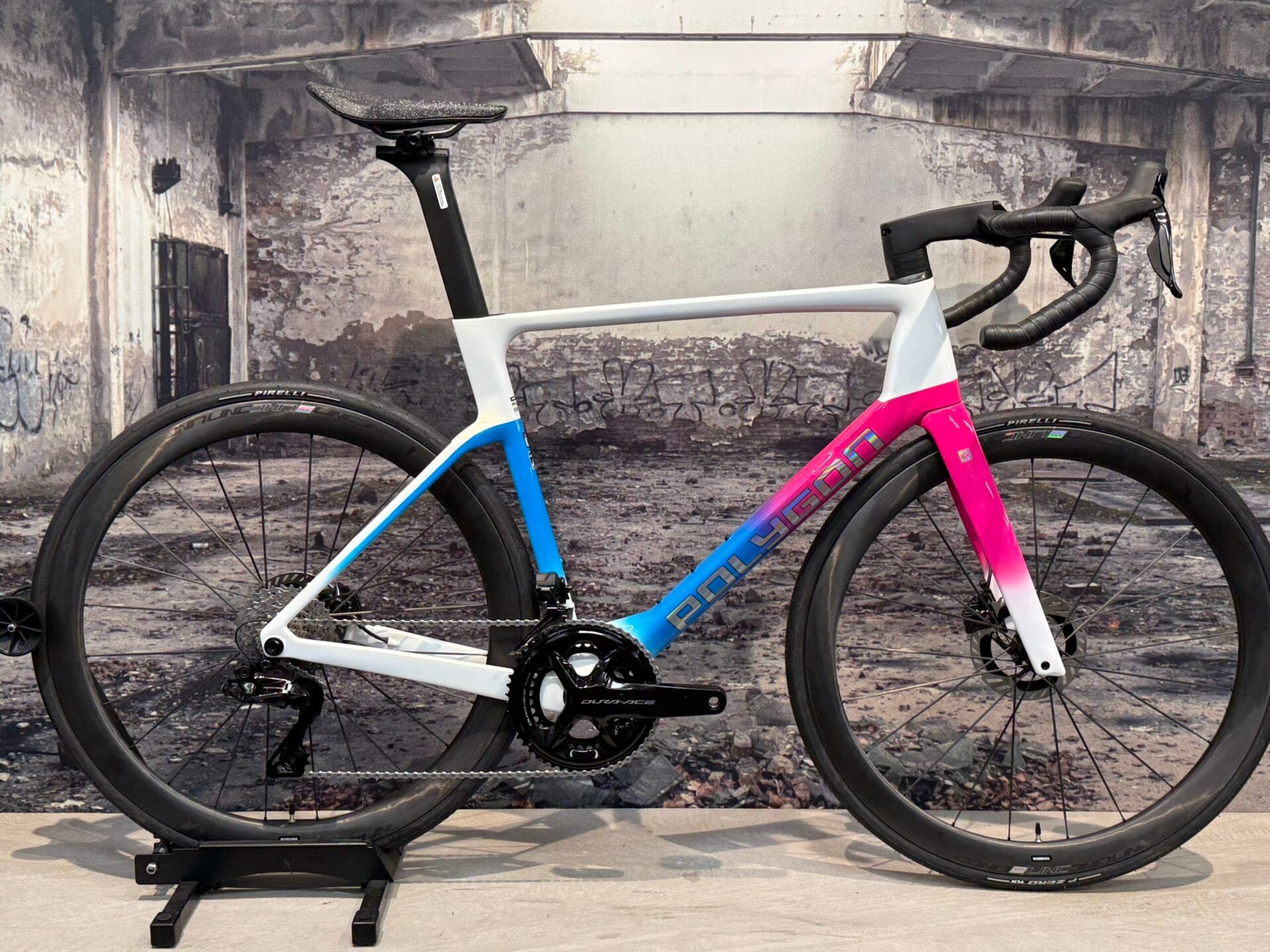 Polygon Helios A9 – Aero racefiets – XL – Dura Ace Di2 – Carbon wielen